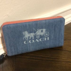 Coach Jean Wristlet